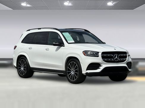 Used 2023 Mercedes-Benz GLS 450 4MATIC image 6