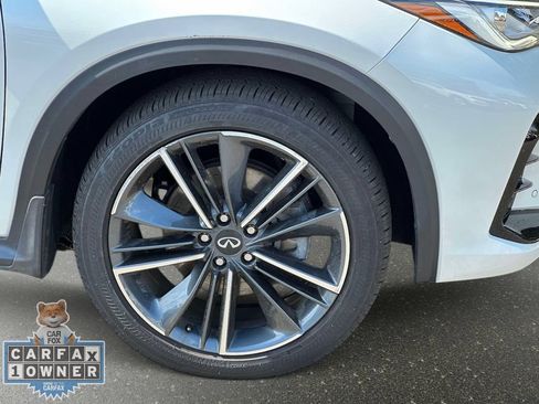 Used 2025 INFINITI QX50 Sport AWD/4WD image 11