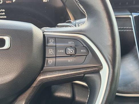 Used 2021 Jeep Grand Cherokee L Limited AWD/4WD image 29