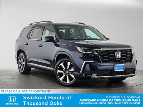 Used 2023 Honda Pilot Elite image 1