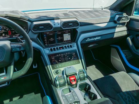 Used 2024 Lamborghini Urus Performante image 66