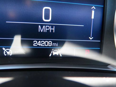 Used 2023 GMC Terrain SLE w/ Elevation Edition AWD/4WD image 12