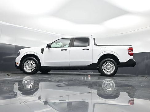 Used 2024 Ford Maverick XL FWD image 7