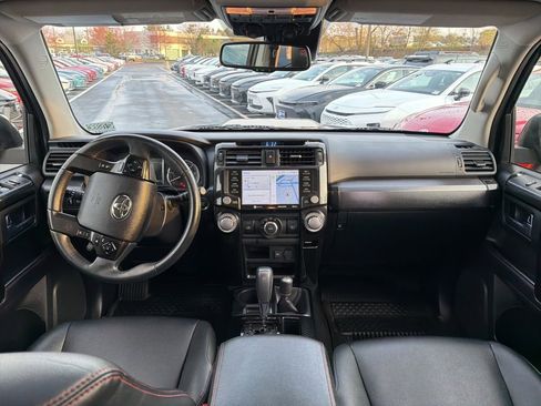 Used 2021 Toyota 4Runner Venture w/ Moonroof Package image 16