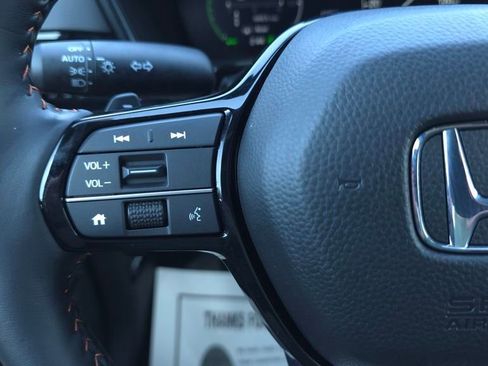 Certified 2025 Honda CR-V Sport Touring image 29