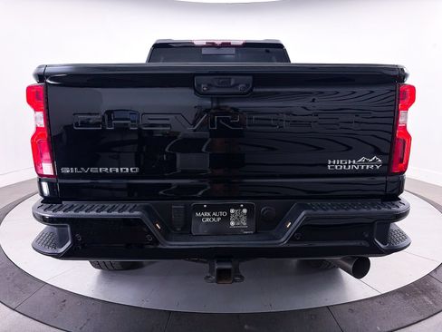 Used 2022 Chevrolet Silverado 2500 High Country AWD/4WD image 19