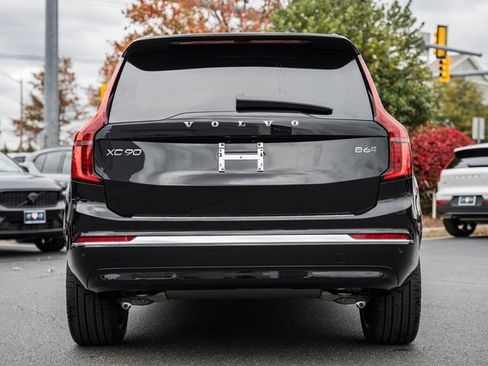New 2026 Volvo XC90 B6 Plus image 5