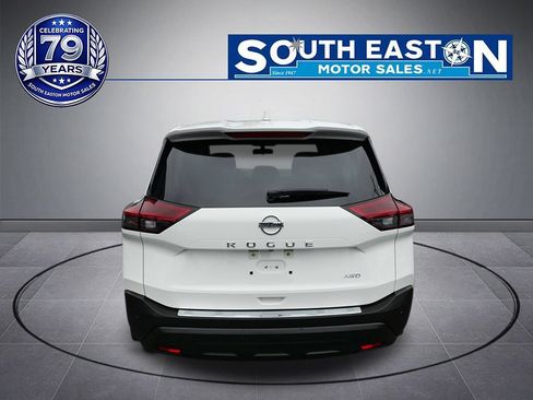 Used 2021 Nissan Rogue S AWD/4WD image 4
