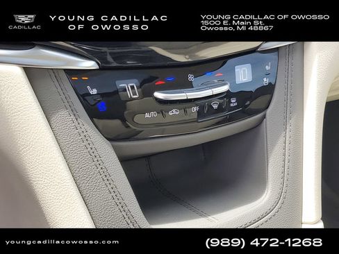 Certified 2025 Cadillac XT6 Premium Luxury w/ LPO, Floor Liner Package AWD/4WD image 19