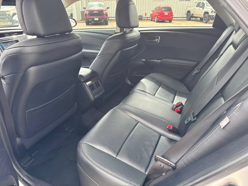 Used 2013 Toyota Avalon XLE Touring FWD image 7