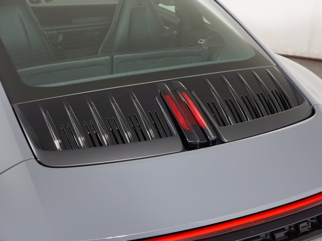 Certified 2025 Porsche 911 Carrera RWD image 12