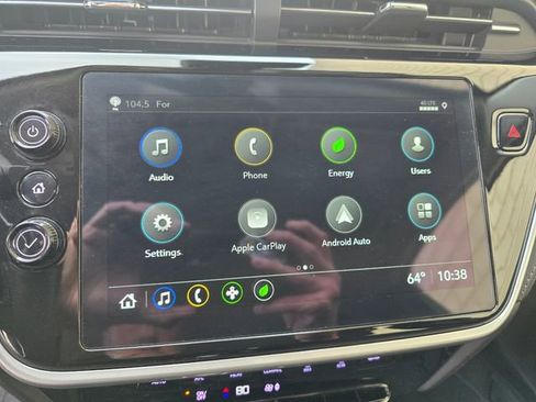 Used 2023 Chevrolet Bolt EUV LT w/ Redline Edition image 17