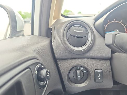 Used 2015 Ford Fiesta S FWD image 20