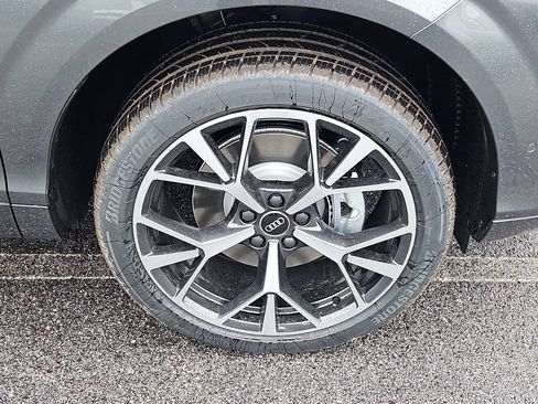 New 2026 Audi Q3 quattro 2.0T AWD/4WD image 4