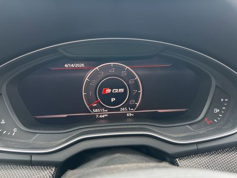 Used 2019 Audi SQ5 Prestige w/ Prestige Package image 12