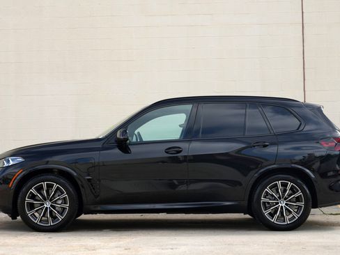 Used 2026 BMW X5 xDrive50e w/ Executive Package AWD/4WD image 9
