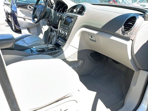 Used 2013 Buick Enclave Leather FWD image 33