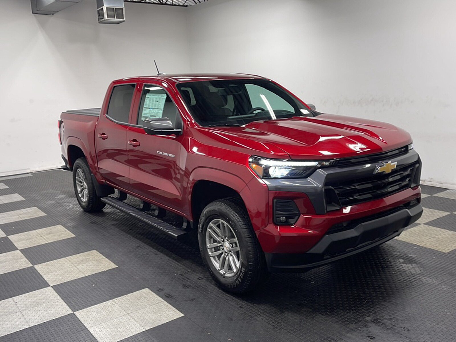 New 2026 Chevrolet Colorado LT w/ LT Convenience Package AWD/4WD image 24