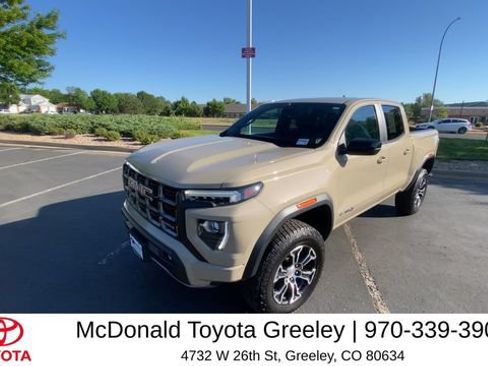 Used 2023 GMC Canyon AT4 w/ AT4 Premium Package AWD/4WD image 4