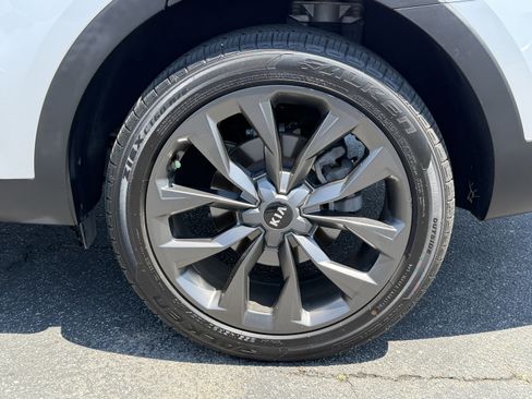 Certified 2021 Kia Sorento SX Prestige AWD/4WD image 9