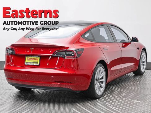 Used 2023 Tesla Model 3 Standard Range RWD image 5