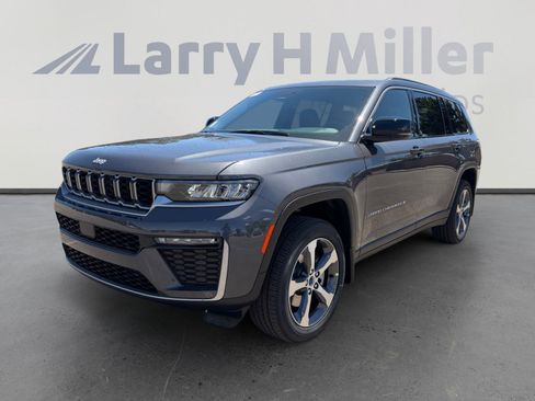 New 2026 Jeep Grand Cherokee L Limited AWD/4WD image 1