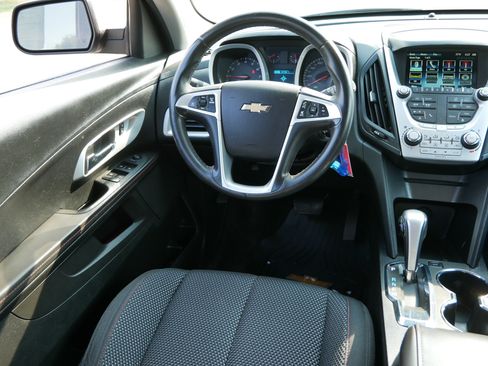 Used 2015 Chevrolet Equinox LT w/ Driver Convenience Package FWD image 9
