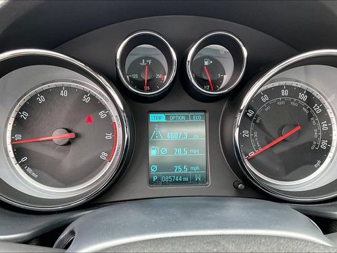Used 2013 Buick Regal Premium FWD image 18