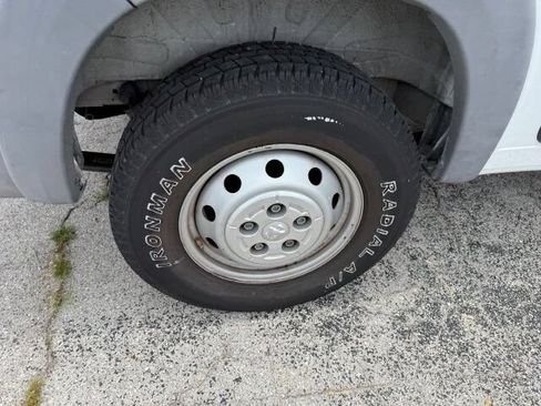 Used 2018 RAM ProMaster 2500 w/ Mopar Trailer Tow Group FWD image 7