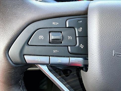 Used 2023 Cadillac Escalade ESV Sport w/ LPO, ONYX Package image 20