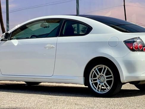 Used 2010 Scion tC image 8
