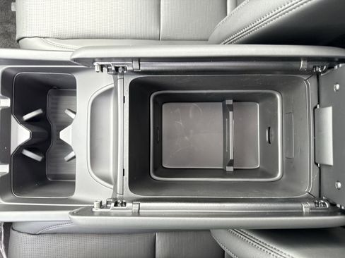 Used 2026 Hyundai Santa Fe Limited image 25