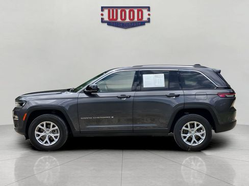 Used 2022 Jeep Grand Cherokee Limited AWD/4WD image 4