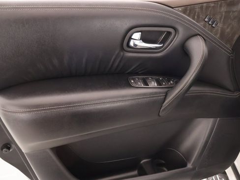 Used 2023 Nissan Armada Platinum w/ Captain's Chairs Package image 20