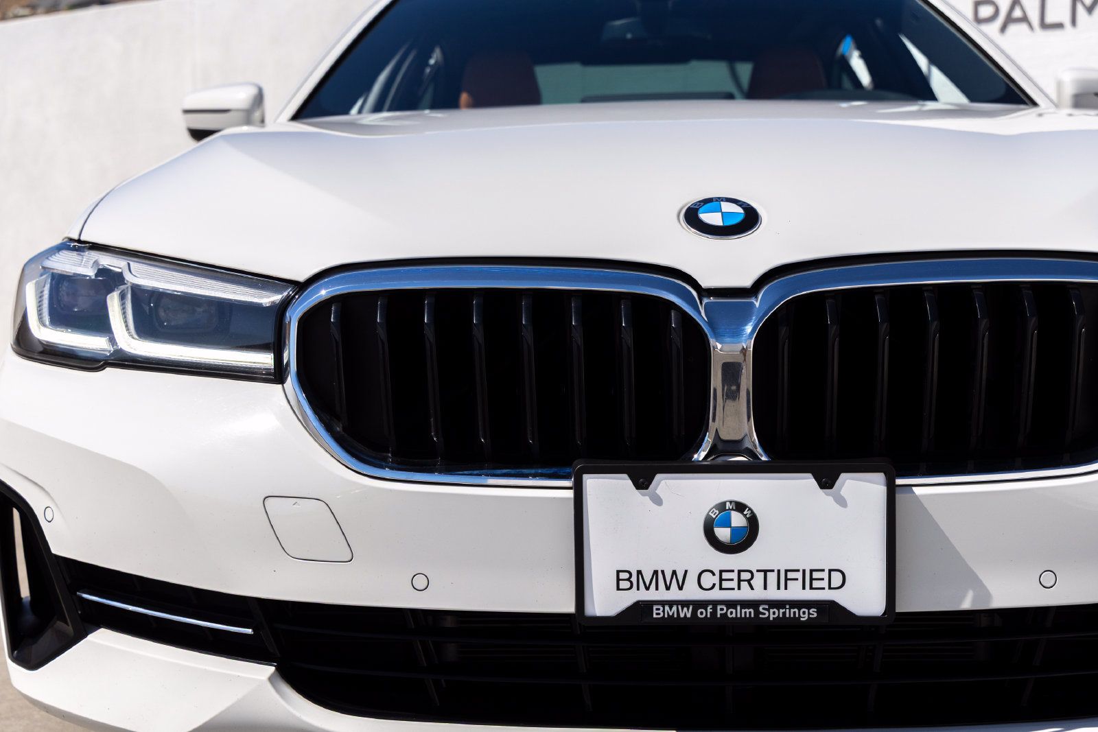 Certified 2023 BMW 530i w/ Premium Package RWD image 9