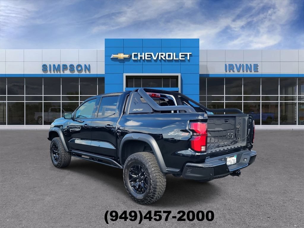 Used 2024 Chevrolet Colorado ZR2 w/ Technology Package AWD/4WD image 6