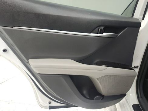 Certified 2023 Toyota Camry LE image 9