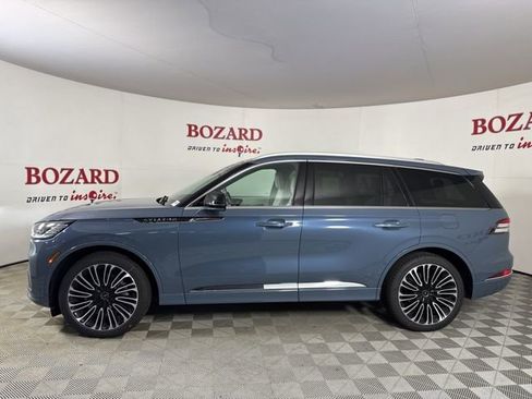 New 2025 Lincoln Aviator Black Label image 4