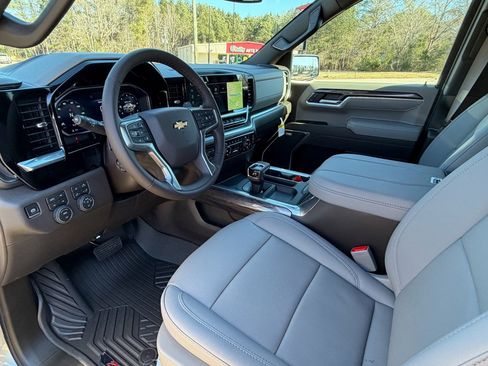 New 2026 Chevrolet Silverado 1500 LTZ AWD/4WD image 14
