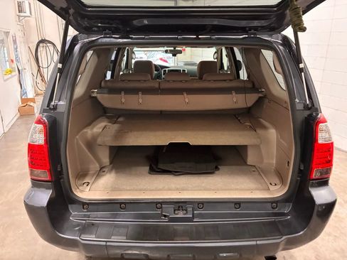 Used 2006 Toyota 4Runner Sport image 30