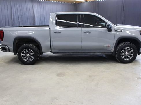 Used 2024 GMC Sierra 1500 AT4 w/ Technology Package AWD/4WD image 59