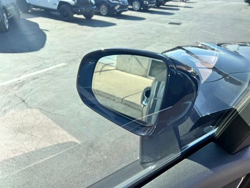 Used 2019 Volvo XC90 T6 Momentum w/ Advanced Package image 30