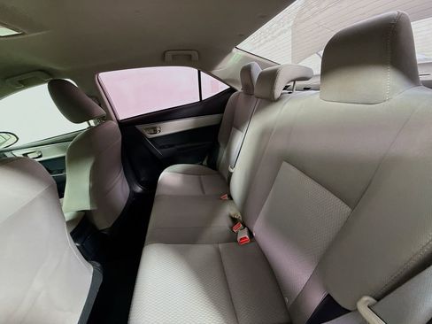 Used 2014 Toyota Corolla LE image 21