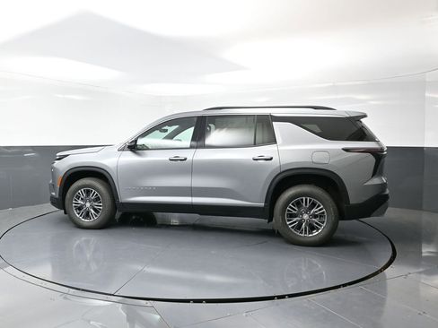 New 2026 Chevrolet Traverse LT w/ Driver Confidence Package image 6