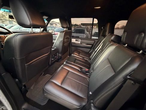 Used 2015 Ford Expedition XLT w/ Equipment Group 201A image 24