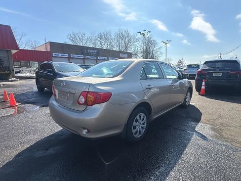 Used 2009 Toyota Corolla XLE image 5