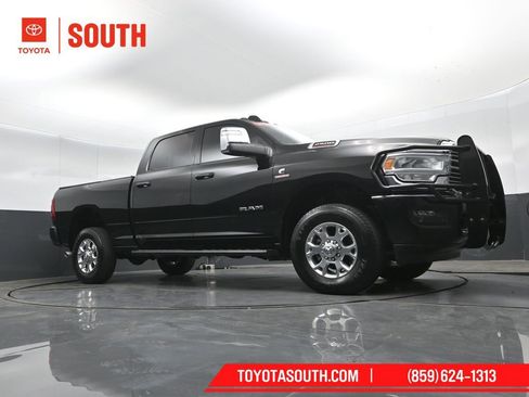 Used 2024 RAM 2500 Laramie AWD/4WD image 39
