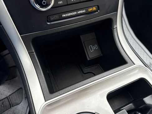 Used 2024 Ford Edge SEL w/ Convenience Package image 38