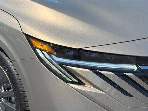 New 2027 Nissan Sentra SL w/ Floor Mat Package FWD image 30