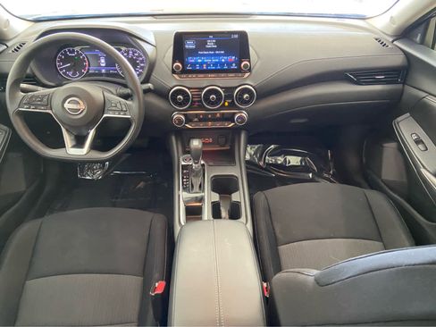 Used 2024 Nissan Sentra SV image 18